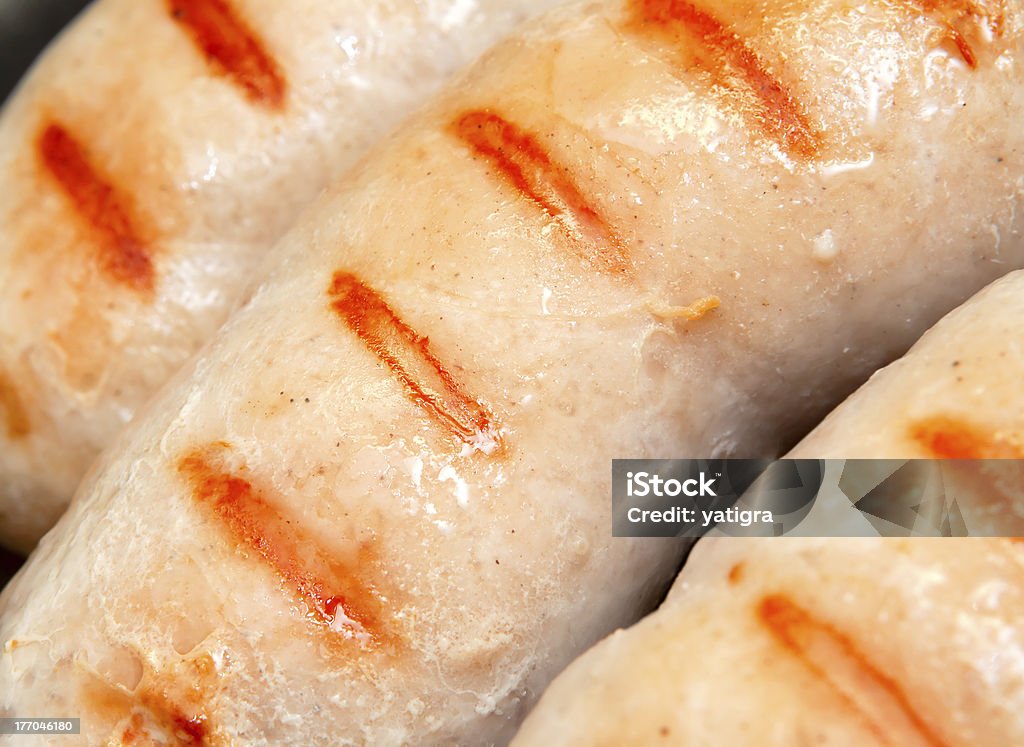 Deliciosas salsichas grelhadas - Foto de stock de Alimentação Não-saudável royalty-free