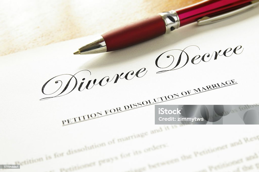 Decreto di divorzio - Foto stock royalty-free di Divorzio