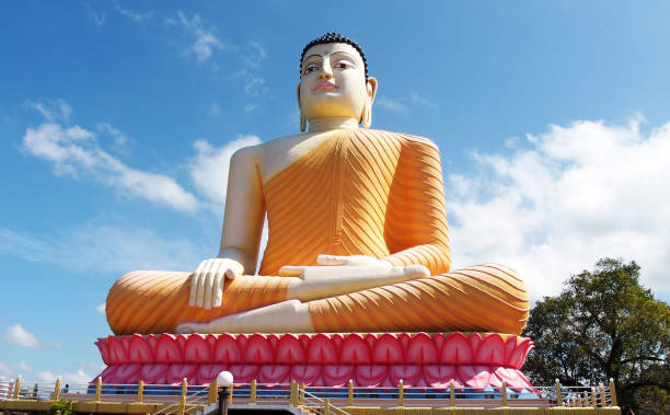 Big Buddha in Aluthgama, Sri Lanka Big Buddha in Aluthgama, Sri Lanka dalai lama stock pictures, royalty-free photos & images