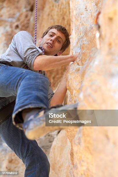 Cliff Climber - Fotografie stock e altre immagini di Adulto - Adulto, Alpinismo, Ambientazione esterna