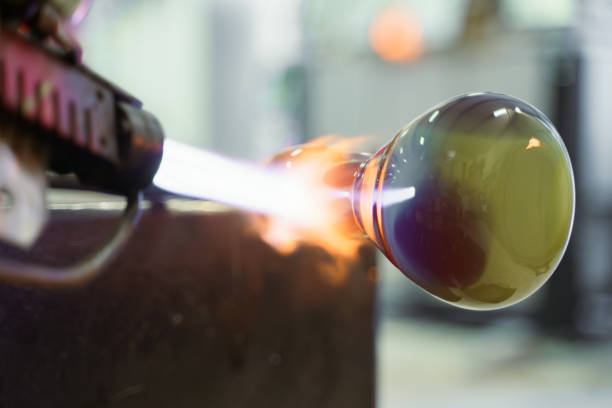 istock Close-up of glass blowing and glassmaking process 1770498127