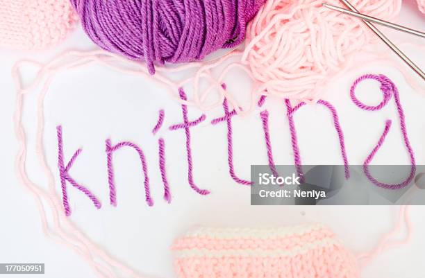 Foto de Knitting Artesanato e mais fotos de stock de Agulha - Agulha, Algodão - Material Têxtil, Arte e Artesanato - Assunto