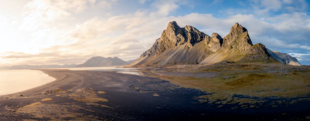 istock Esyrathorn Sunset Pano 1770570983