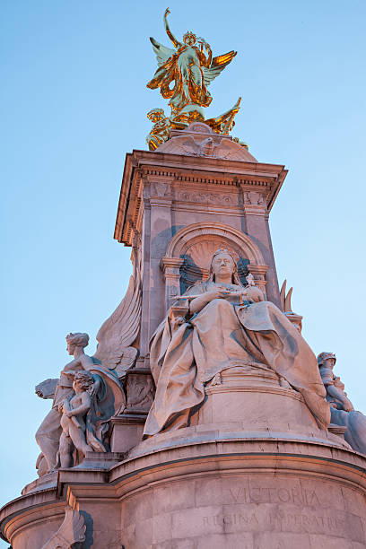istock Nike (Goddess of Victory) Statue outside Buckingham Palace 177060510