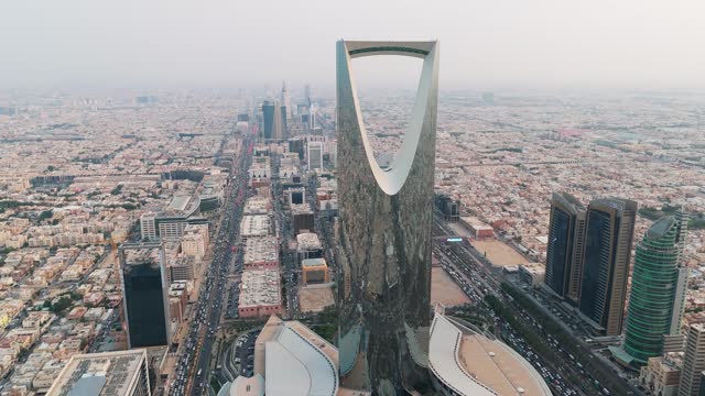 Drone shot flying. Saudi Arabia. Riyadh. Kingdom tower. Day.