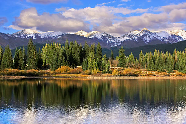 istock Molas lake and Needle mountains, Weminuche wilderness, Colorado 177081498