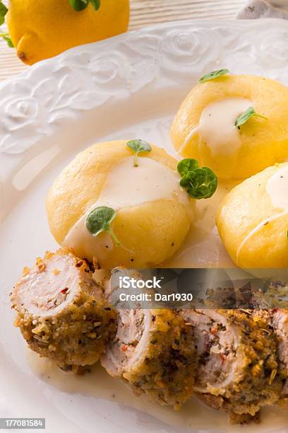 Silesian Ravioli - Fotografie stock e altre immagini di Aglio - Alliacee - Aglio - Alliacee, Agnello - Carne, Bibita