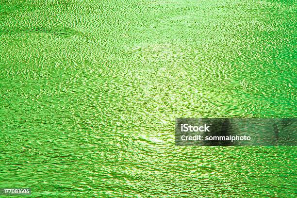 Verde Ripple - Fotografias de stock e mais imagens de Abstrato - Abstrato, Ampliação, Artigo de Decoração