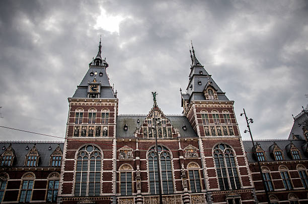 istock Rijksmuseum in Amsterdam 177083405