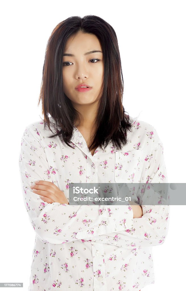 Joven mujer asiática usando ropa casual aislado con fondo blanco - Foto de stock de 20 a 29 años libre de derechos