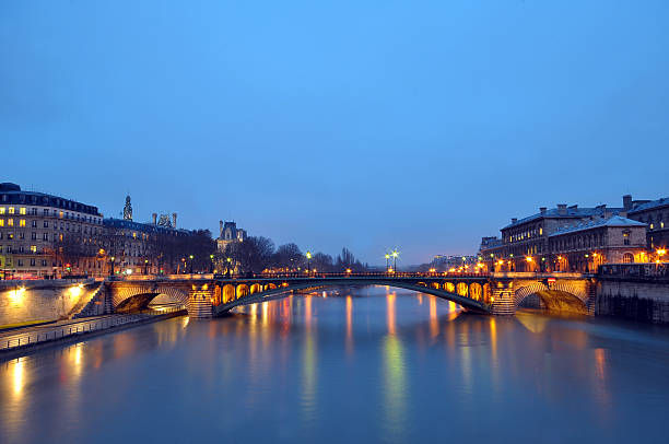 istock Lights over the river Seine in Paris 177087295