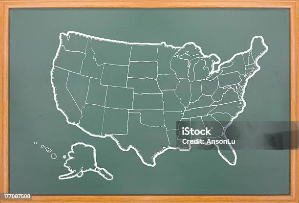 Estados Unidos Mapa De Pizarra Grunge De Extracción Foto de stock y más banco de imágenes de Mapa