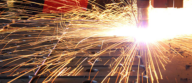 schweißen - machine welding cnc automobile industry stock-fotos und bilder