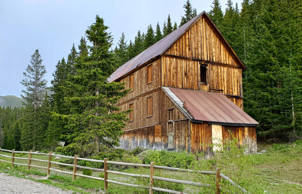 istock Abandoned Wooden Building 1770897666
