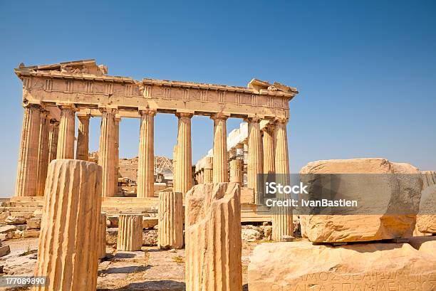 Parthenon In Athen Stockfoto und mehr Bilder von Akropolis - Athen - Akropolis - Athen, Antiker Gegenstand, Architektonische Säule