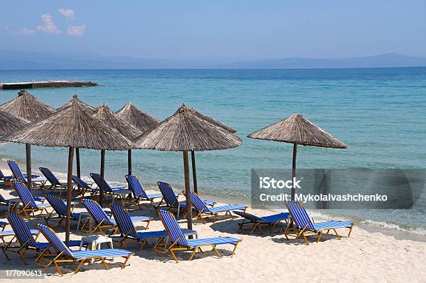 Spiaggia Arredate - Fotografie stock e altre immagini di Acqua - Acqua, Ambientazione esterna, Ambientazione tranquilla