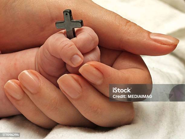 La Poco Christian Foto de stock y más banco de imágenes de Amor - Sentimiento - Amor - Sentimiento, Bebé, Brújula moral