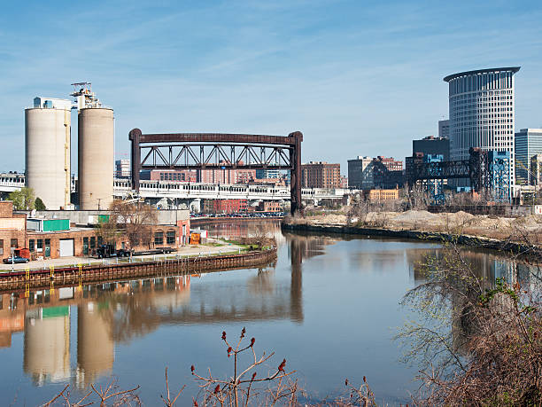 istock The Cuyahoga River 177097498