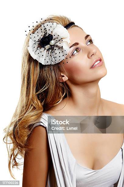 Bellissima Sposa - Fotografie stock e altre immagini di Accessorio per capelli - Accessorio per capelli, Adulto, Beautiful Woman