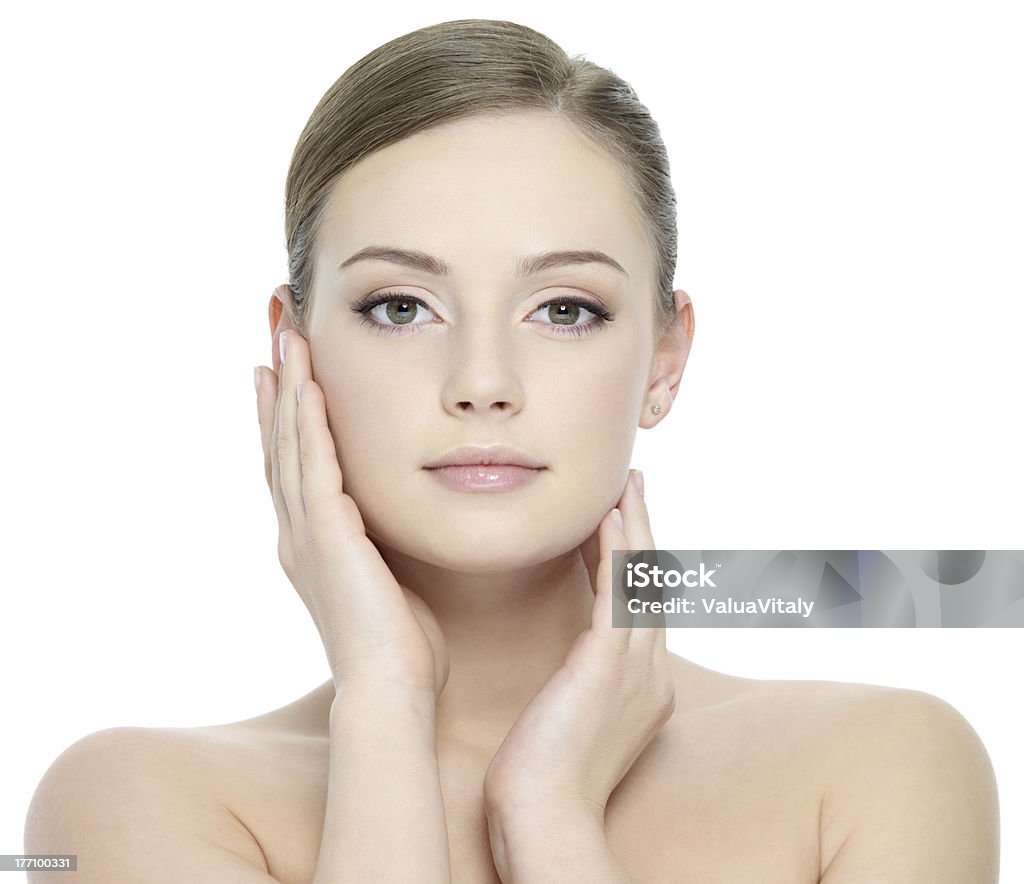 Linda garota stroking seu rosto - Foto de stock de Adulto royalty-free