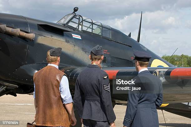 Foto de A Segunda Guerra Mundial Aviões No Duxford Airshow e mais fotos de stock de Antigo - Antigo, Arma de Fogo, Avião