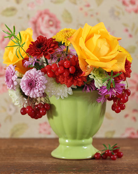 istock Bouquet of autumn flowers 177108532