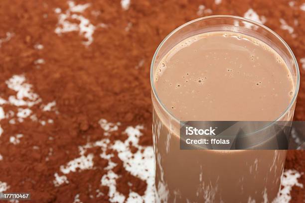 초콜릿 밀크세이크 및 코코아 파우다 0명에 대한 스톡 사진 및 기타 이미지 - 0명, 가루로 빻은, 갈색