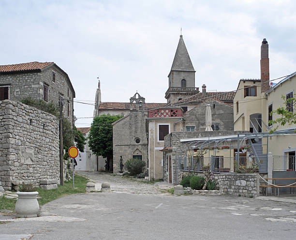 istock street scenery in Croatia 177112093