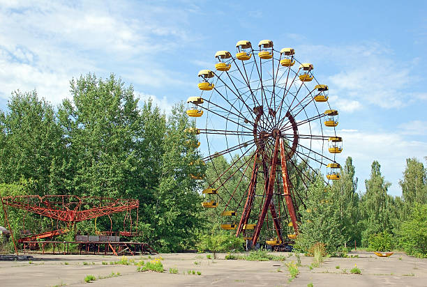 istock Abandoned amusement park in Pripyat, Chernobyl area 177116995