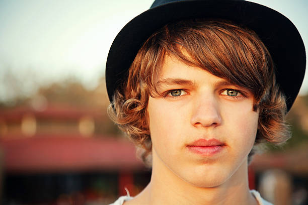 istock cute teen 177121231