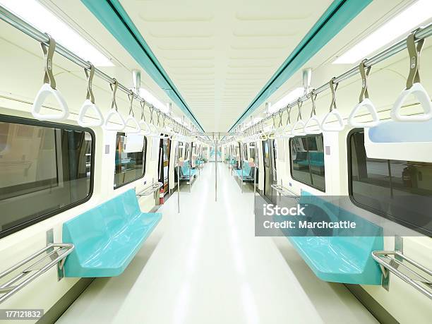 Foto de Transporte Do Mass Rapid Transit e mais fotos de stock de Metrô - Metrô, Carro, Limpo