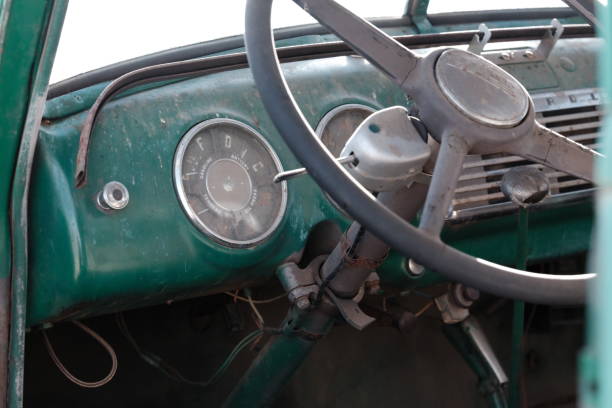 istock Vintage truck 1771241789
