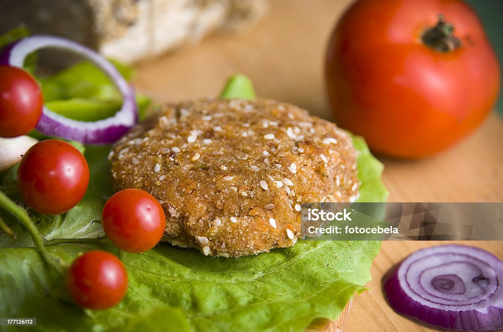 Cibo Vegan Hamburger di fagioli - Foto stock royalty-free di Alimentazione sana