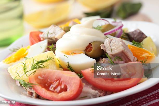 Insalata Nicoise - Fotografie stock e altre immagini di Alimentazione sana - Alimentazione sana, Aneto, Antipasto