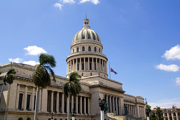 istock Capitol, Havana, Cuba 177126163