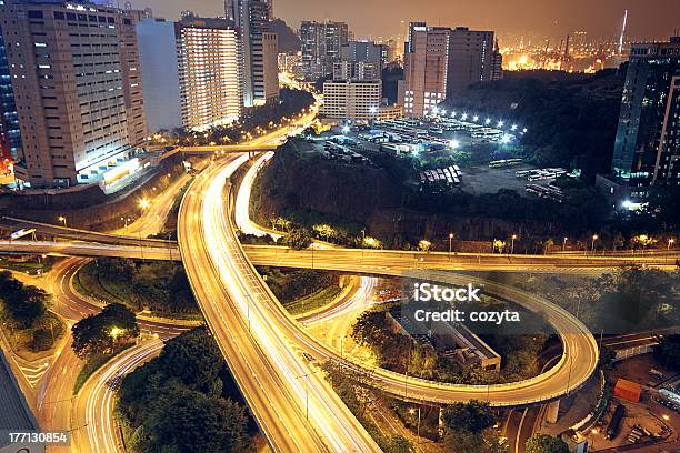 Photo libre de droit de Passerelle La Baie De Nuit banque d'images et plus d'images libres de droit de Hong-Kong - Hong-Kong, Route surélevée, Échangeur