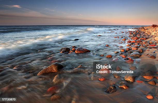 Coastal Tramontomar Baltico - Fotografie stock e altre immagini di Acqua - Acqua, Ambientazione esterna, Ambientazione tranquilla