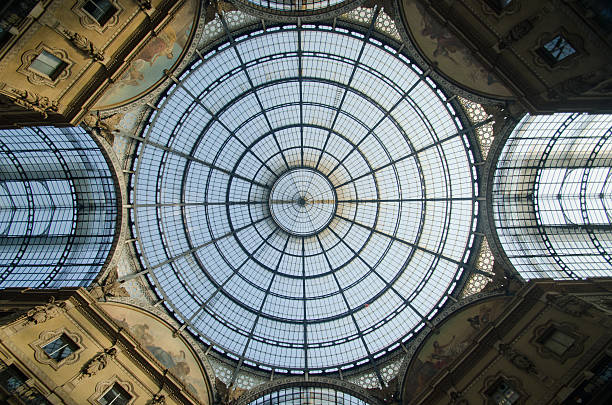 domo de vidro - dome milan italy architectural feature italy - fotografias e filmes do acervo
