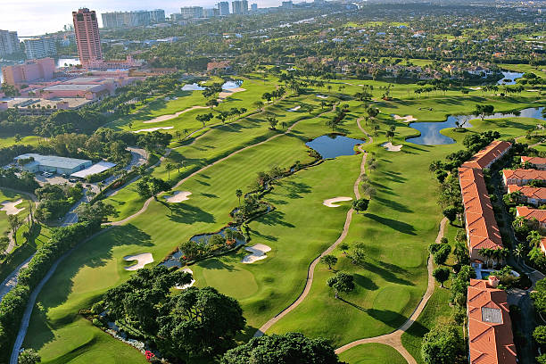istock Overhead view of luxury Florida Municipal Golf Course 177133209