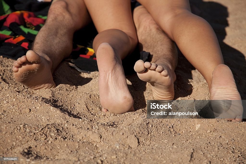 Mann Frau Füße sand - Lizenzfrei Erwachsene Person Stock-Foto