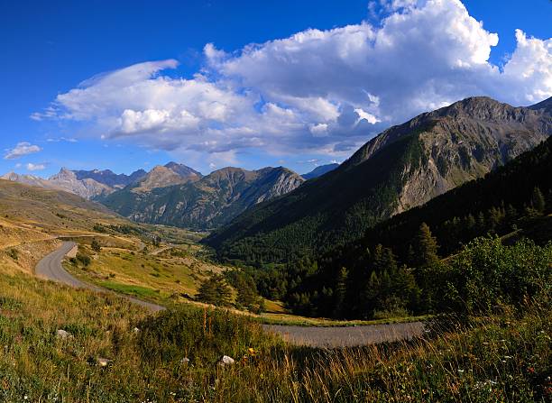 paisagem de montanha em col de vars, no parque de mercantour - mercantour national park imagens e fotografias de stock