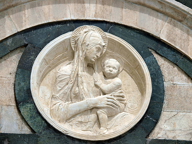 istock Architectural details of Duomo facade - Siena, 177137669