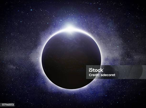 Eclipse El Planeta Tierra Foto de stock y más banco de imágenes de Espacio exterior - Espacio exterior, Eclipse - Espacio, Azul