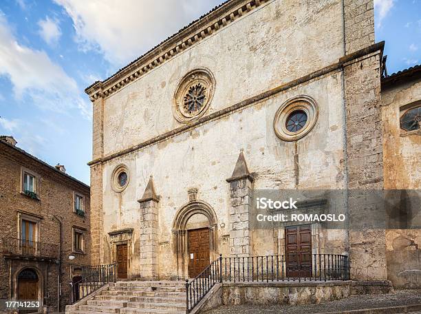 Chiesa Di Santa Maria Della Valle Scanno Abruzzo Italia - Fotografie stock e altre immagini di Abruzzo