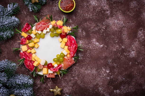 istock Appetizers in shape of Christmas wreath 1771468847
