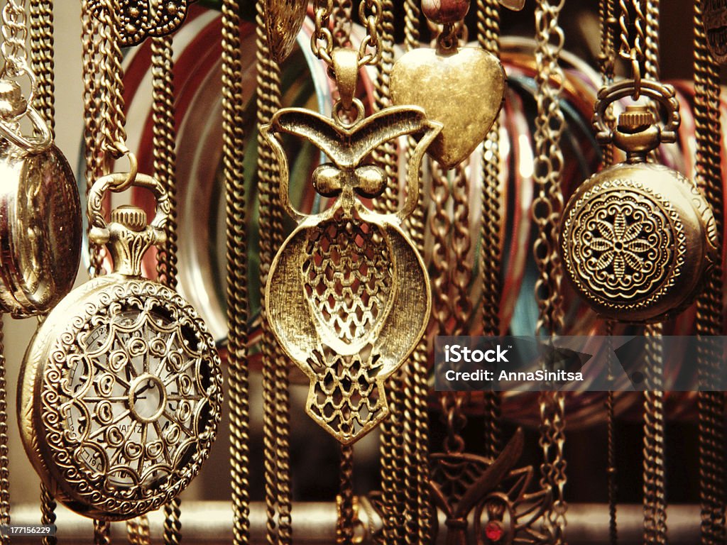 Or antique jeweliries - Photo de Antiquités libre de droits