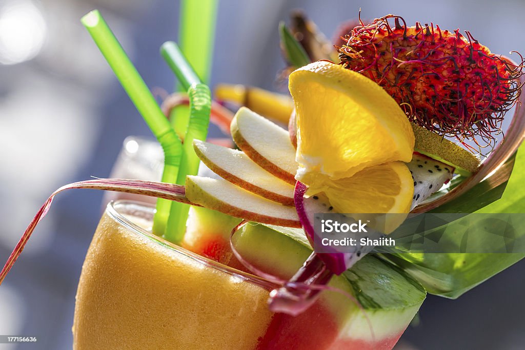 Refrescante bebida de verano con sandía - Foto de stock de Amarillo - Color libre de derechos
