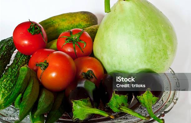 Foto de Legumes Frescos e mais fotos de stock de Alimentação Saudável - Alimentação Saudável, Berinjela, Cabaça - Cucúrbita