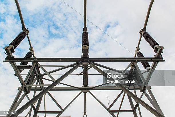 Электростанция Для Решений Электрический Энергии — стоковые фотографии и другие картинки Атом - Атом, Башня, В ряд