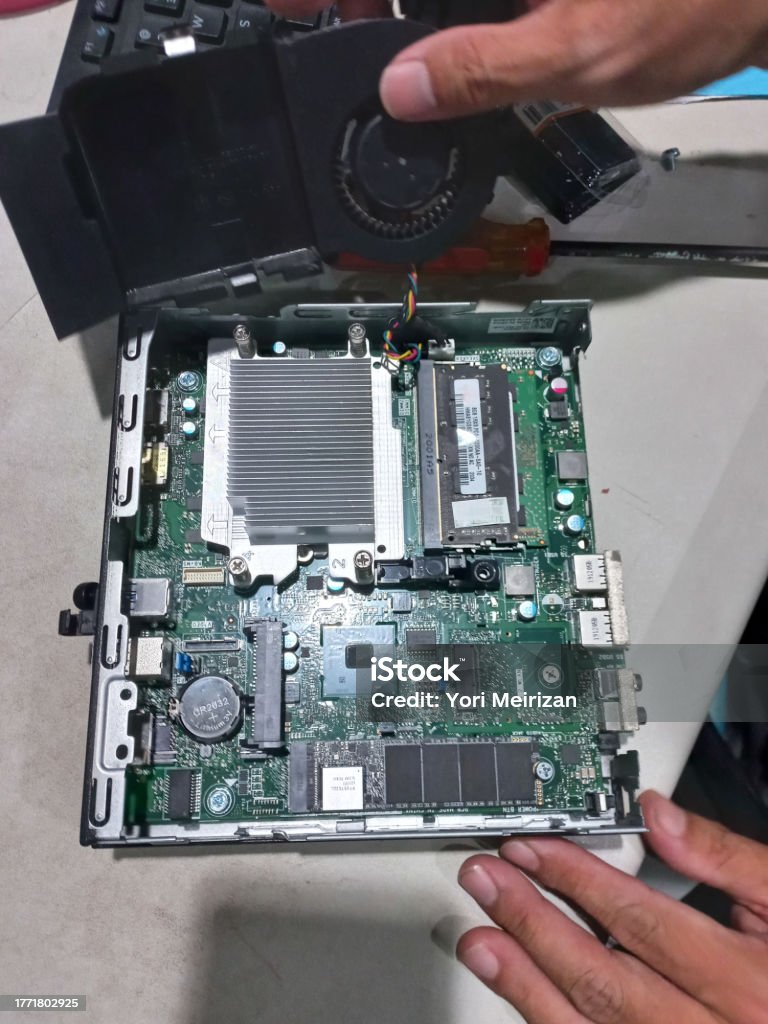 Compact Computer Inside Inside A Mini Computer Or Tiny Computer With Nvme Ssd And Ddr4 Ram ...
